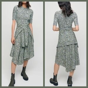 🆕️ 💙Maje💙 - Null Floral Tie Waist Dress